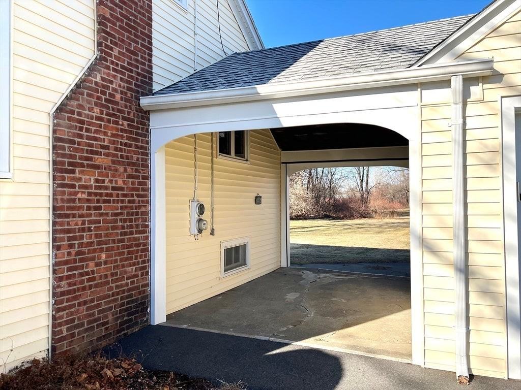 47 Graves St - Photo 3 of 28