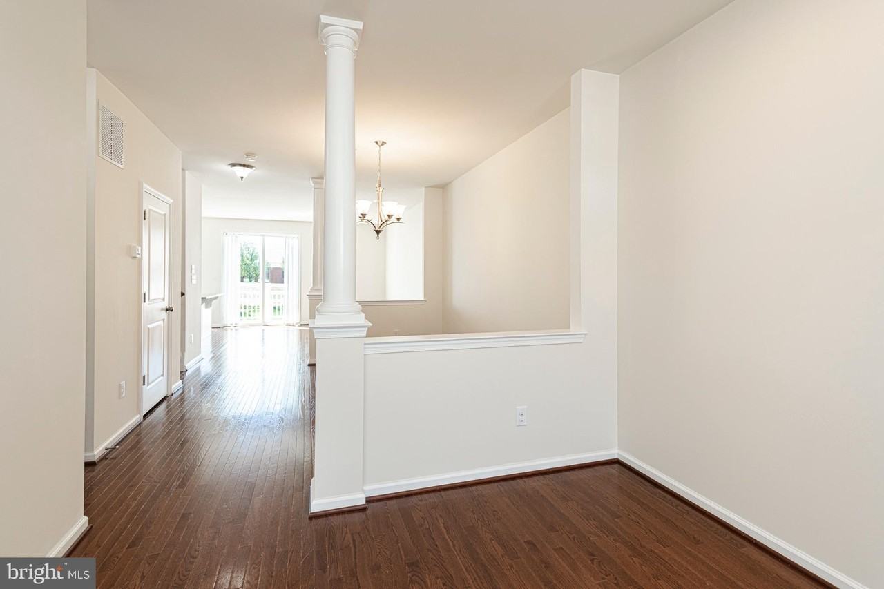 1811 Sweet Gum Dr - Photo 6 of 28