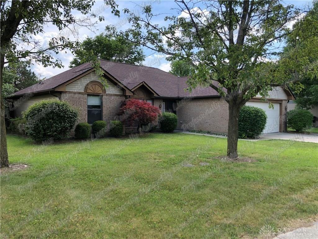 909 Sunset Dr - Photo 2 of 37