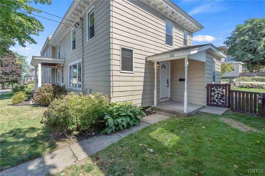 52 E Utica St ## 54 - Photo 2 of 23