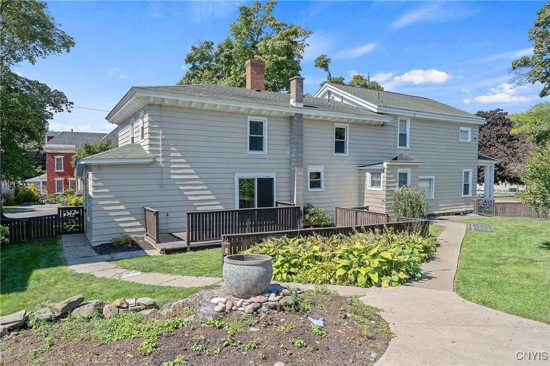 52 E Utica St ## 54 - Photo 3 of 23