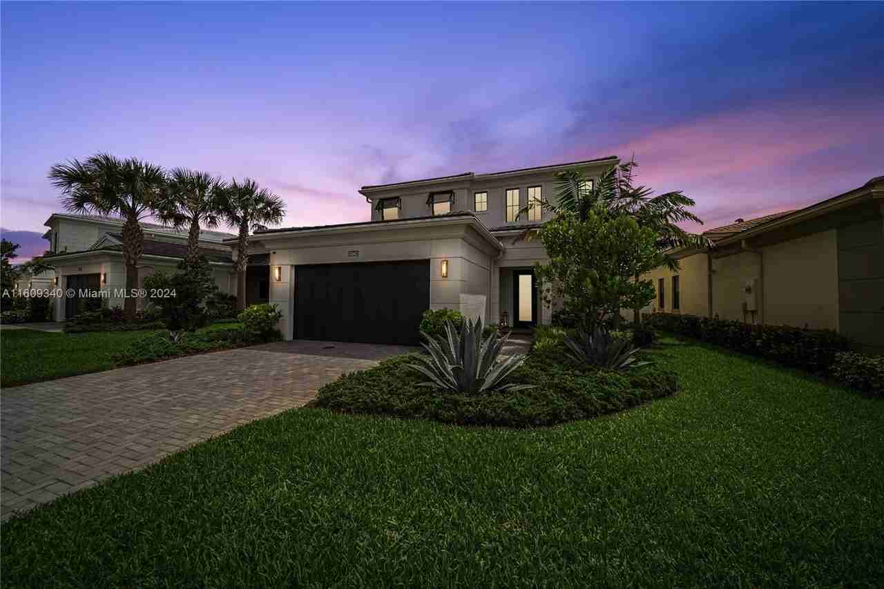 13062 Artisan Cir - Photo 2 of 29