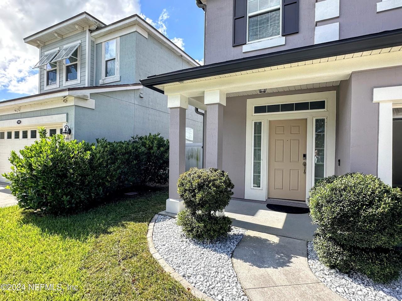 7111 Fleur Cove Dr - Photo 3 of 24