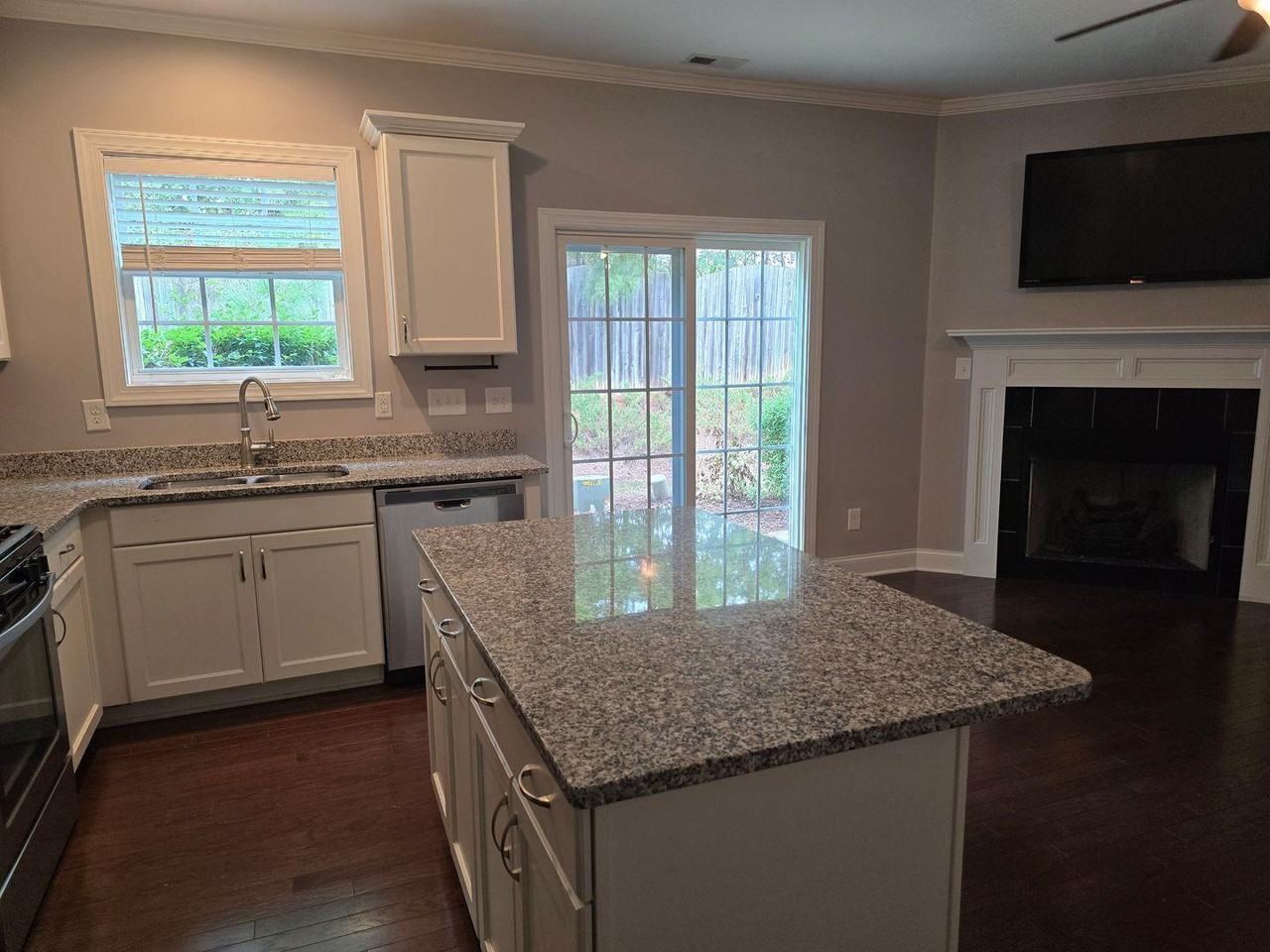 142 Cobalt Creek Way - Photo 5 of 21