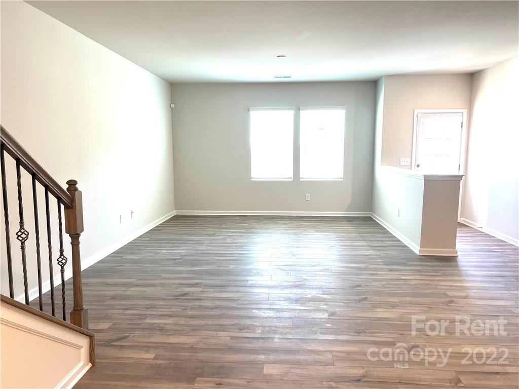 12724 Wandering Brook Dr - Photo 7 of 21