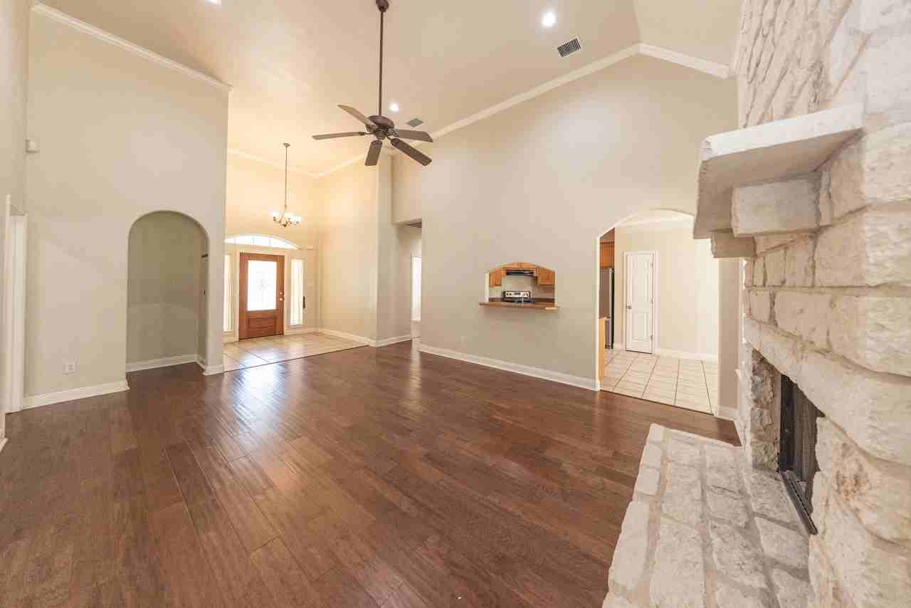 86 Ridgewood Cir - Photo 3 of 6