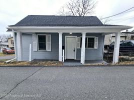 featured image of 73 Leslie Ln