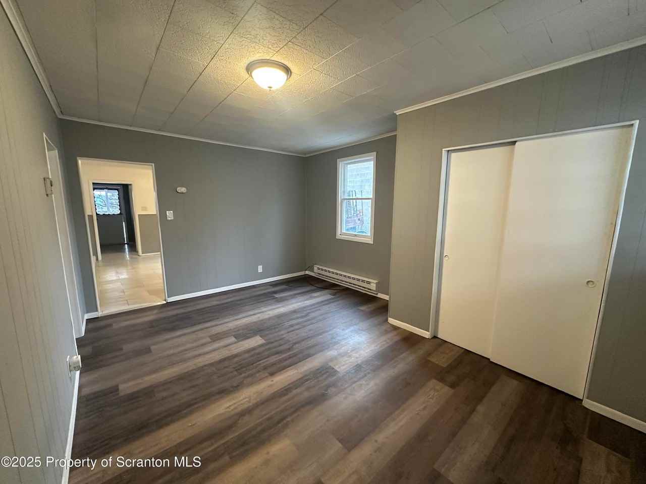 73 Leslie Ln - Photo 7 of 22