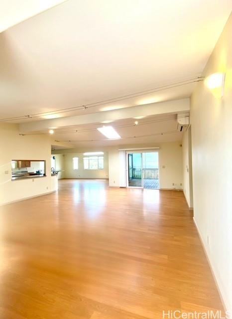 2248 Aupuni St - Photo 3 of 15