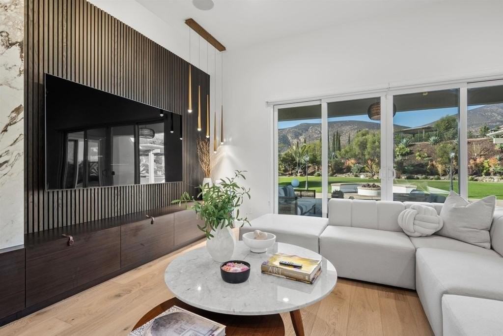 3193 Corte Carlazzo - Photo 3 of 50