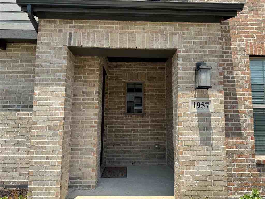 1957 Newman Ave - Photo 2 of 25