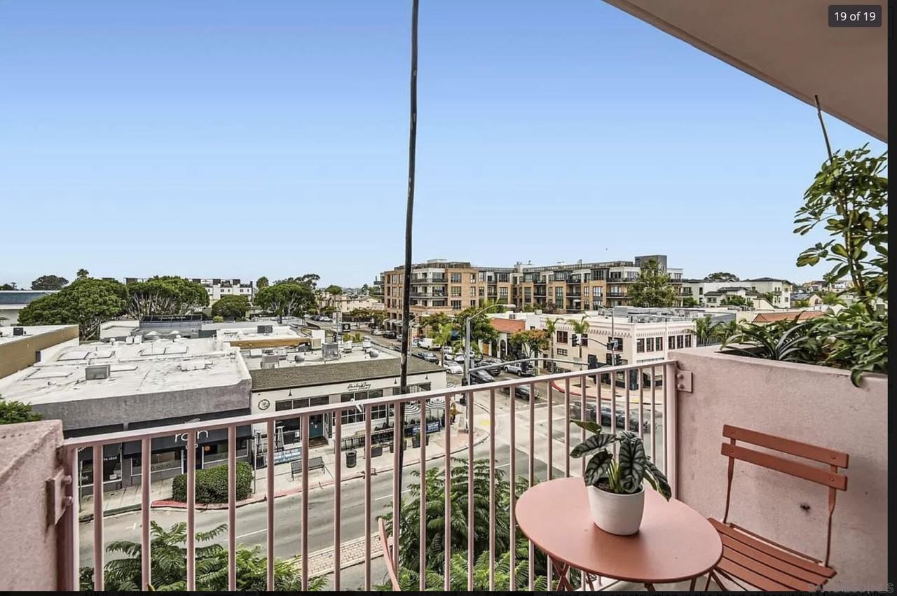 901 W Washington St - Photo 2 of 16