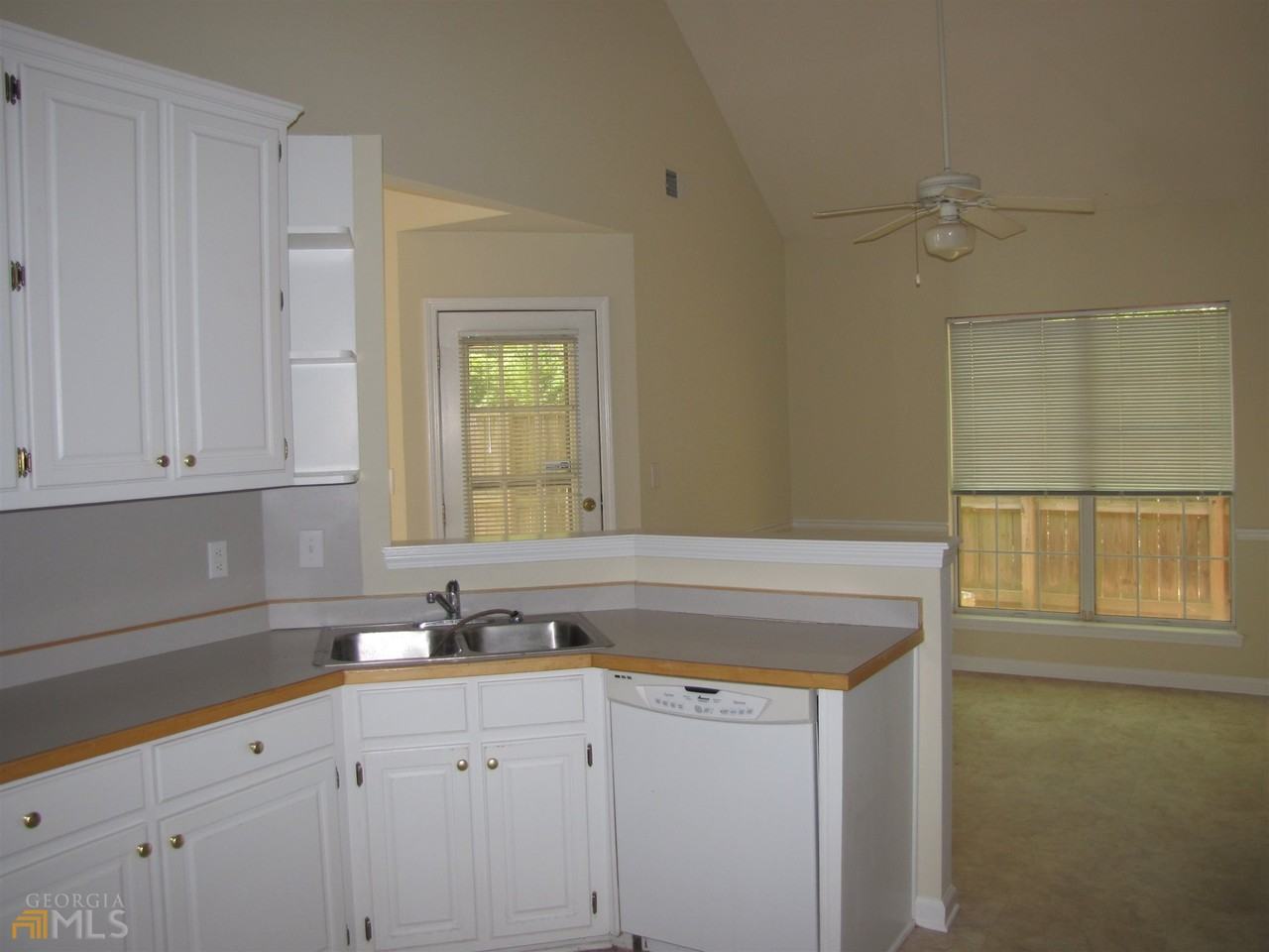 58 Stowe Way - Photo 7 of 17
