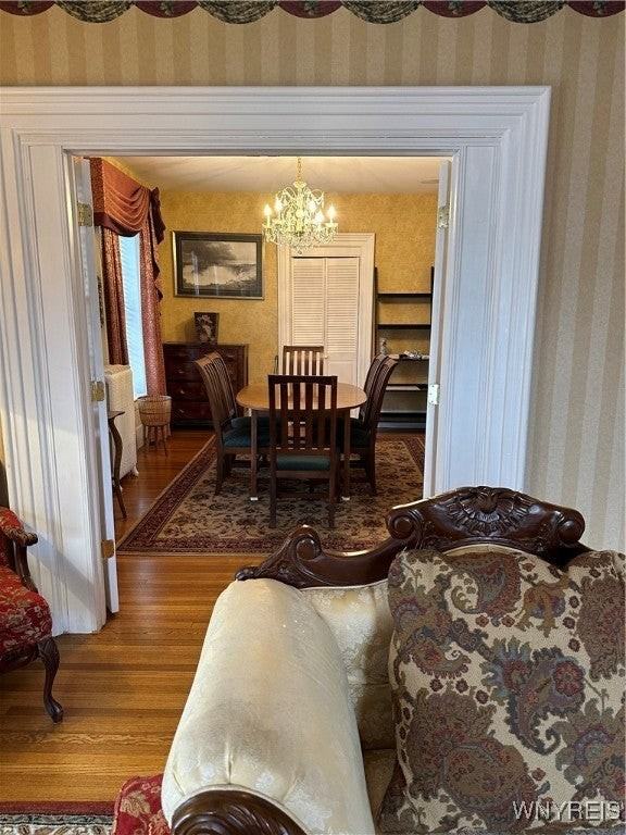 400 Plain St - Photo 3 of 18