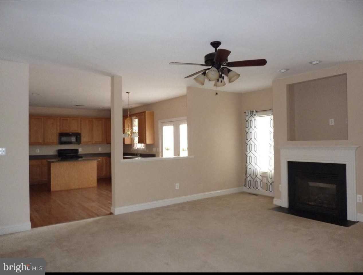 607 Masters Dr - Photo 2 of 21