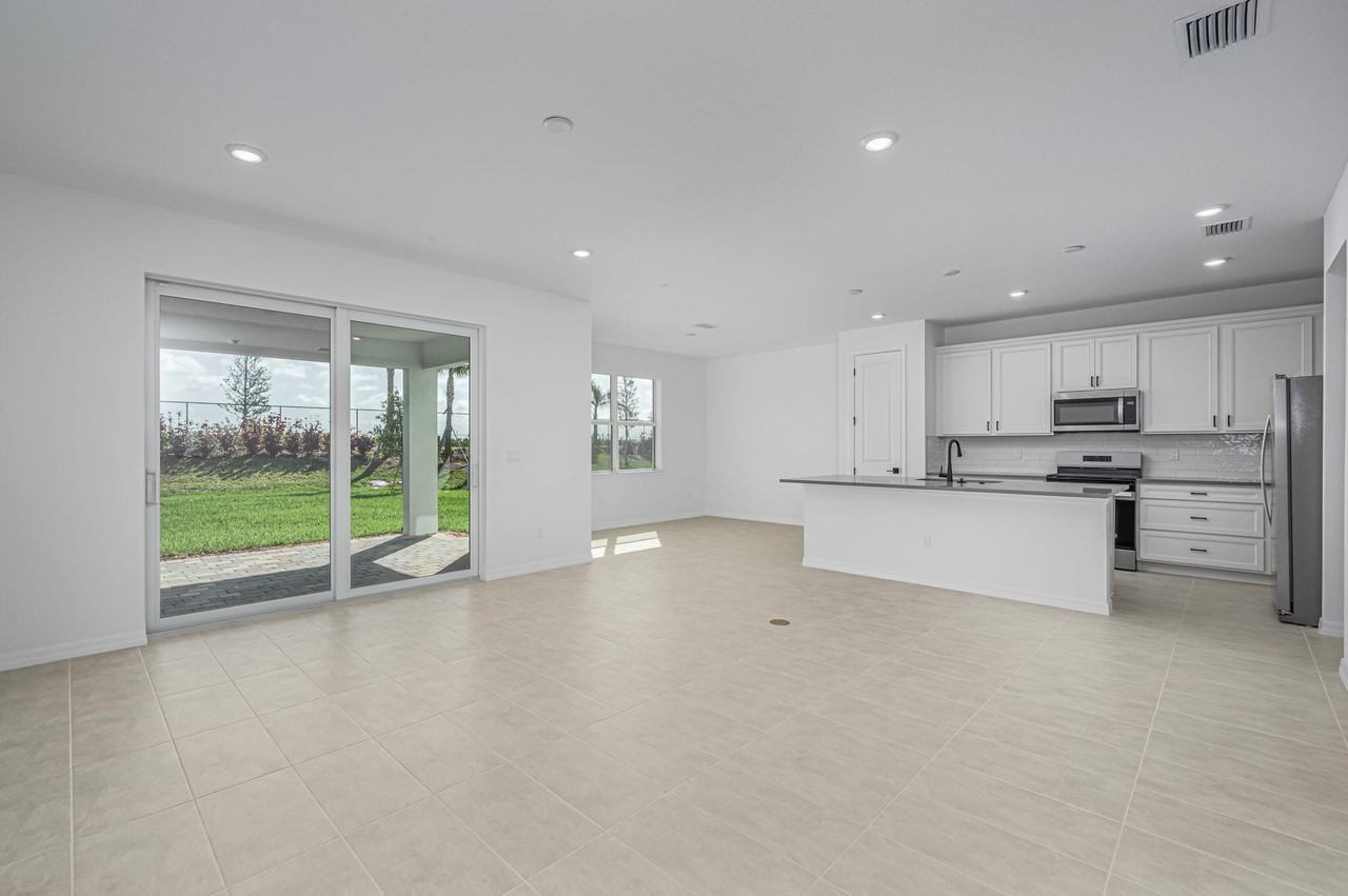 10615 Sw Morning Glory Dr - Photo 3 of 19