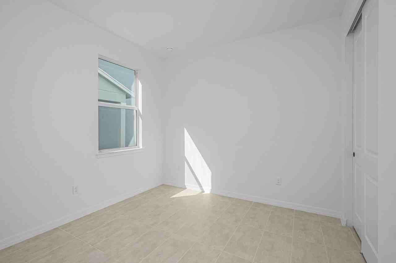 10615 Sw Morning Glory Dr - Photo 7 of 19