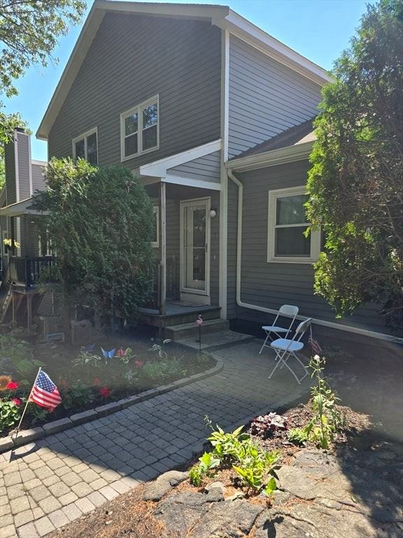 7 Majestic Way - Photo 2 of 20