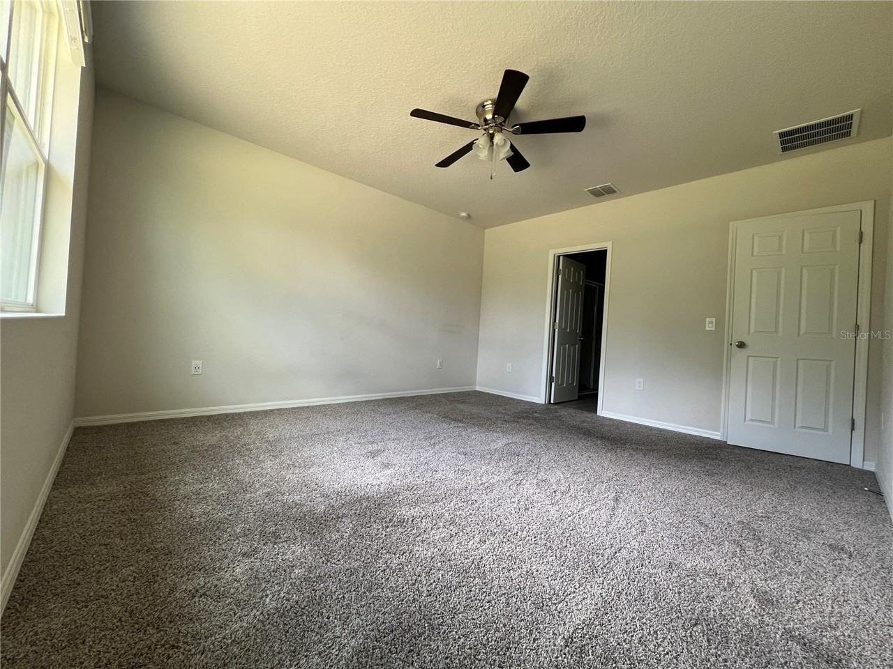 17253 Cagan Crossings Blvd - Photo 5 of 37