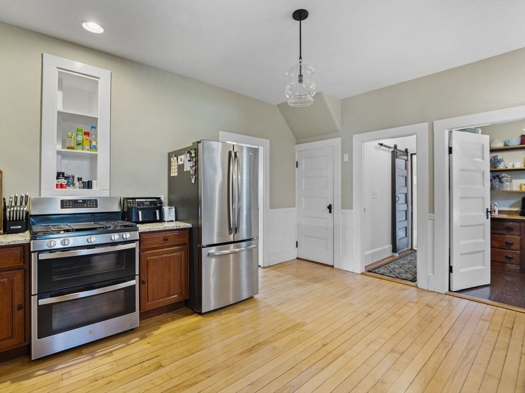 26 Lydon St - Photo 3 of 42