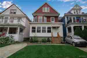 featured image of 1681 Amherst St