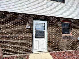 527 N Broad St - Photo 1 of 1