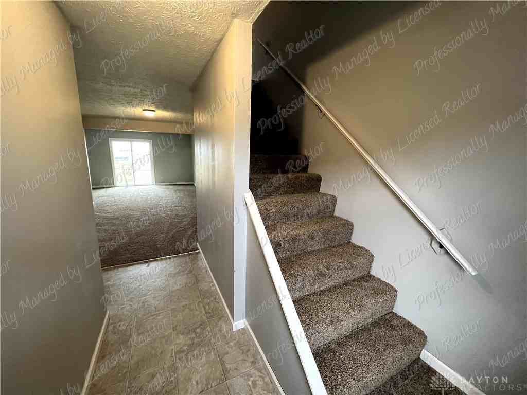 527 N Broad St - Photo 2 of 18