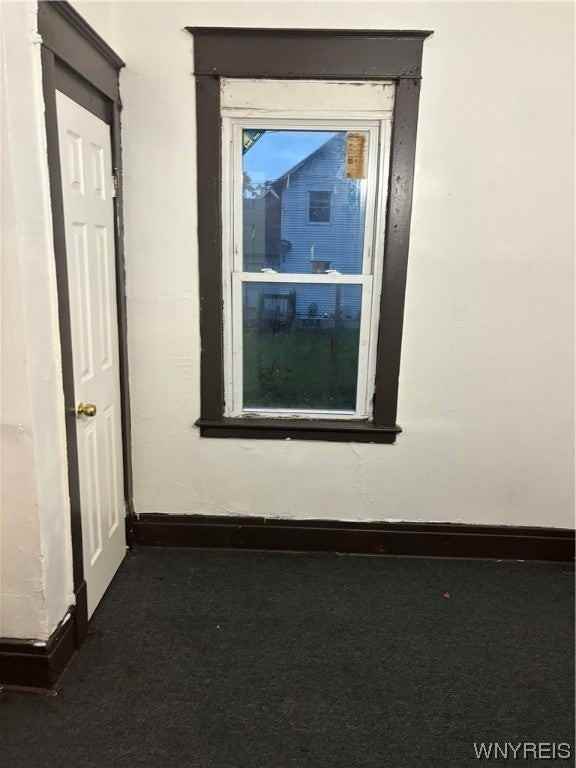 23 Madison St - Photo 3 of 10