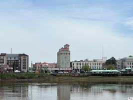 featured image of 223 S Grand St