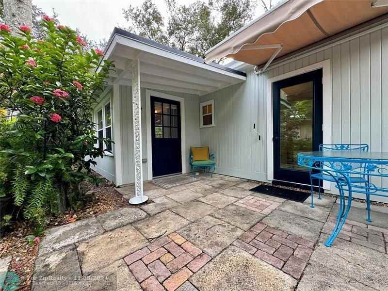 737 Sw 14th Ave - Photo 3 of 28