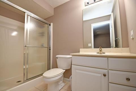 9945 Hunters Rdg - Photo 4 of 50