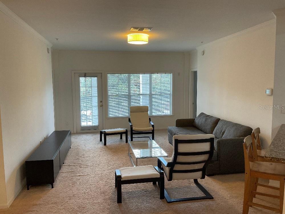 3701 Conroy Rd - Photo 4 of 16