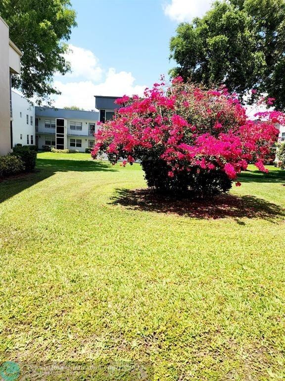 831 Normandy R - Photo 3 of 24