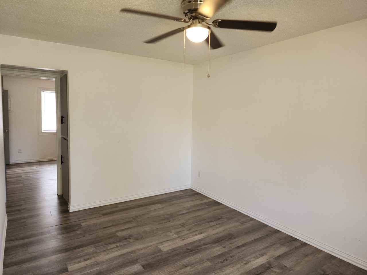 2308 Savannah St Apt 12 - Photo 6 of 16