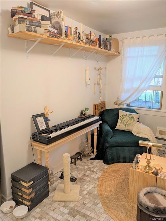 116 College St - Photo 4 of 22