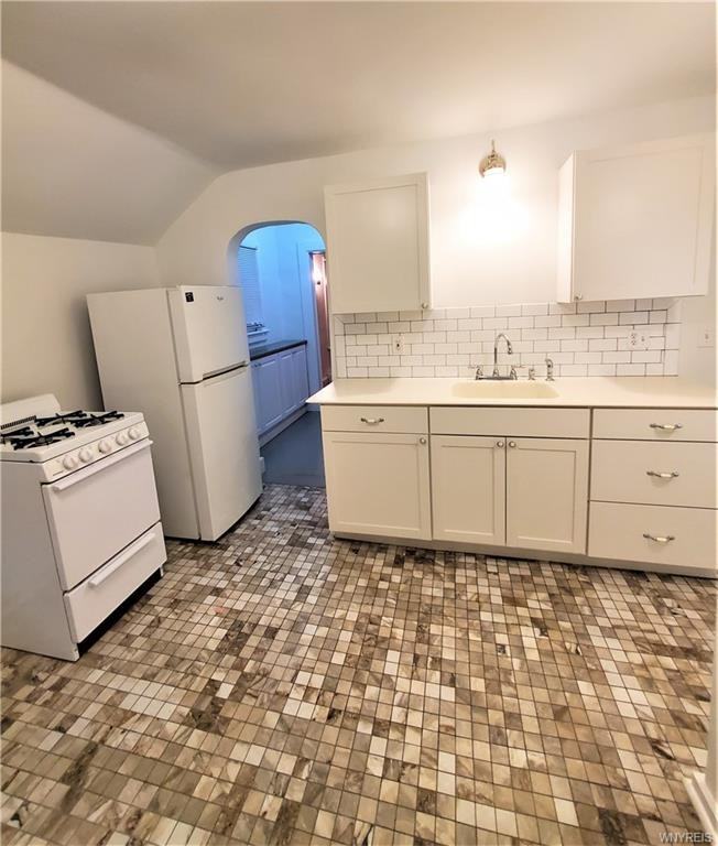 116 College St - Photo 7 of 22