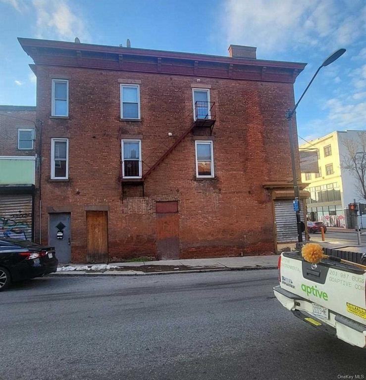 1 S Hamilton St - Photo 2 of 15