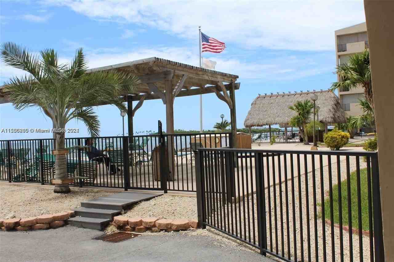 79901 Overseas Hwy - Photo 7 of 9