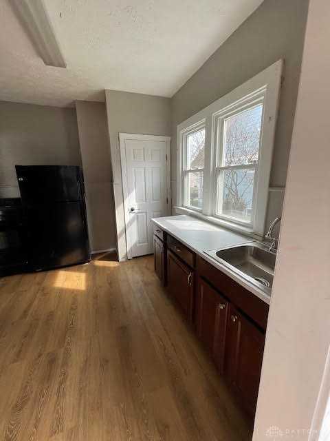 1327 Carlisle Ave - Photo 3 of 17