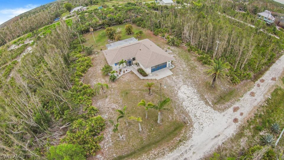 6637 Rockaway Dr - Photo 3 of 34