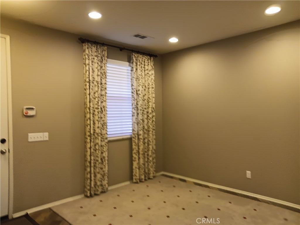 38780 Amateur Way - Photo 2 of 15