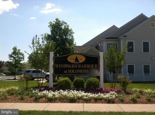 542 Summerset Ct - Photo 4 of 29