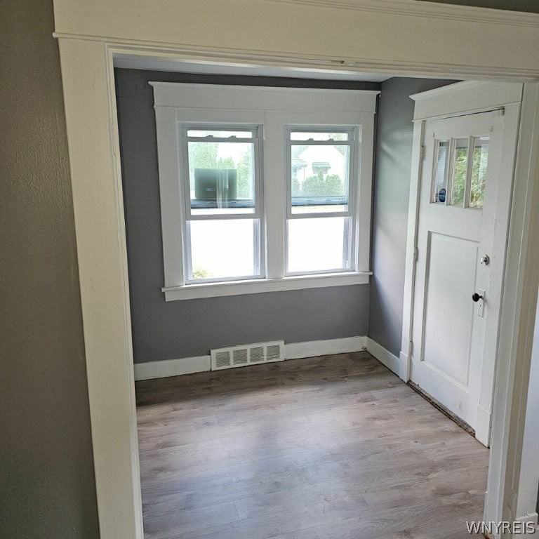 4166 Bailey Ave - Photo 2 of 17