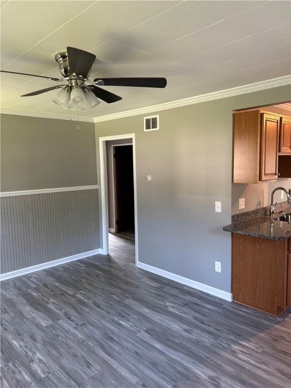 213 Auburn Ave - Photo 5 of 13