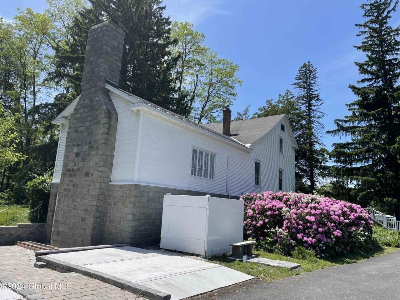 496 Route 9w - Photo 2 of 26