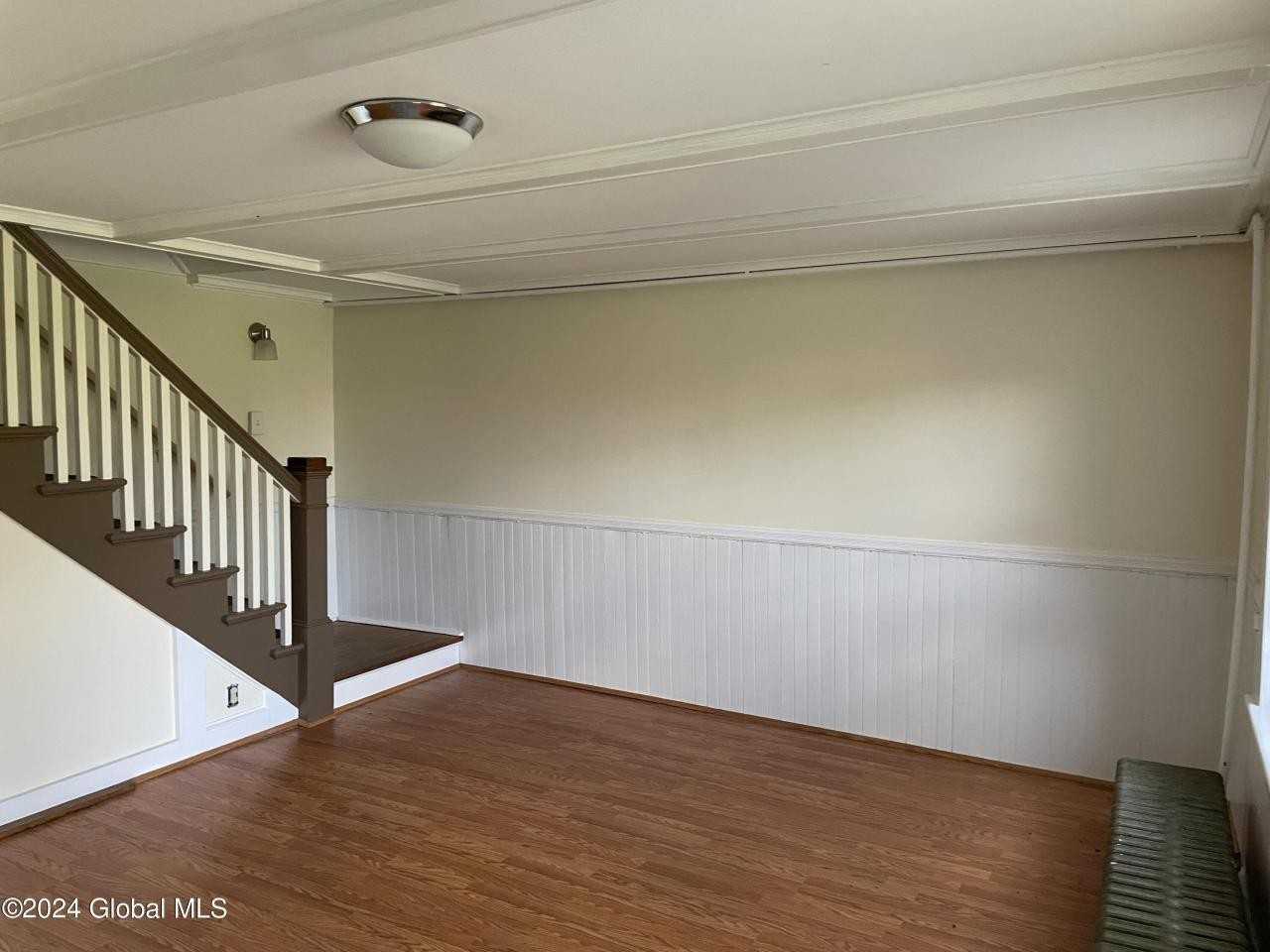 496 Route 9w - Photo 3 of 26