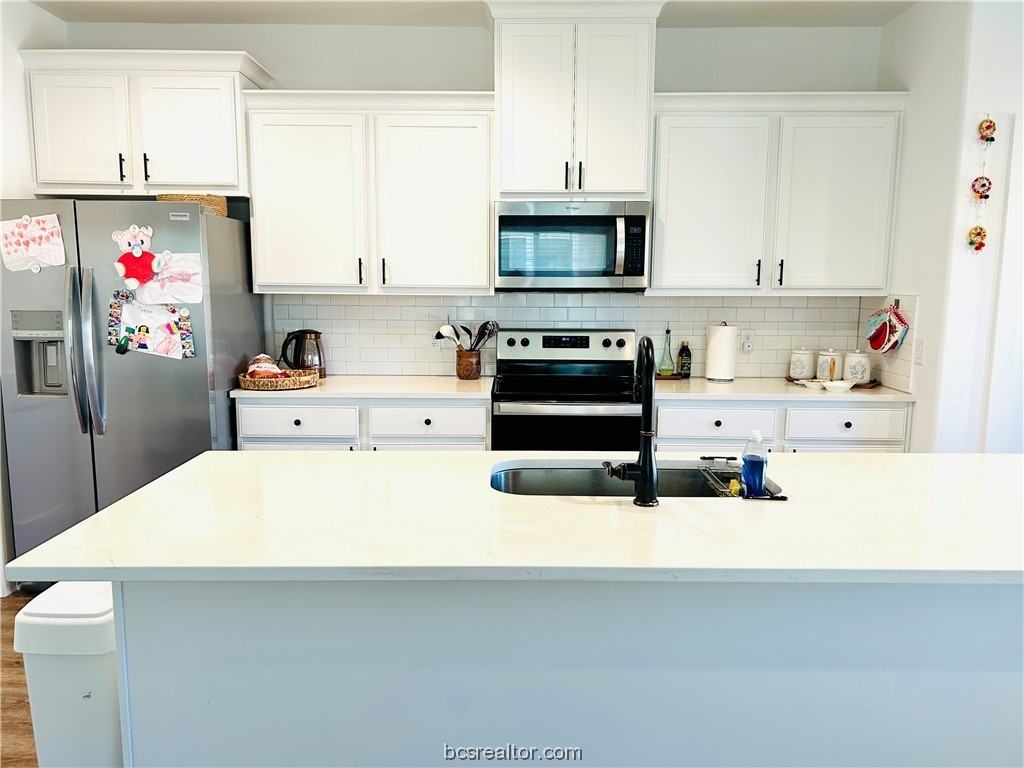 1619 Buena Vis - Photo 2 of 11