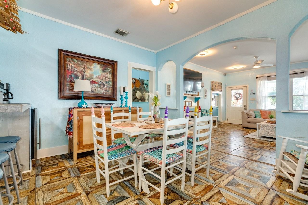 3523 Avenue P 1/2 - Photo 5 of 35