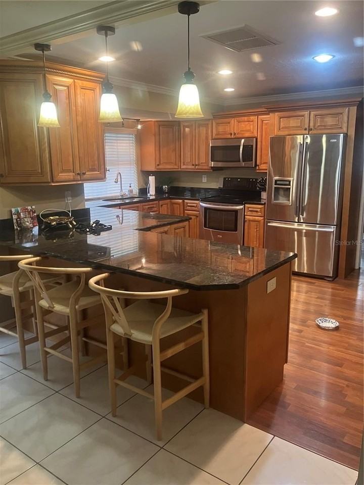 3049 Prestige Dr - Photo 2 of 7