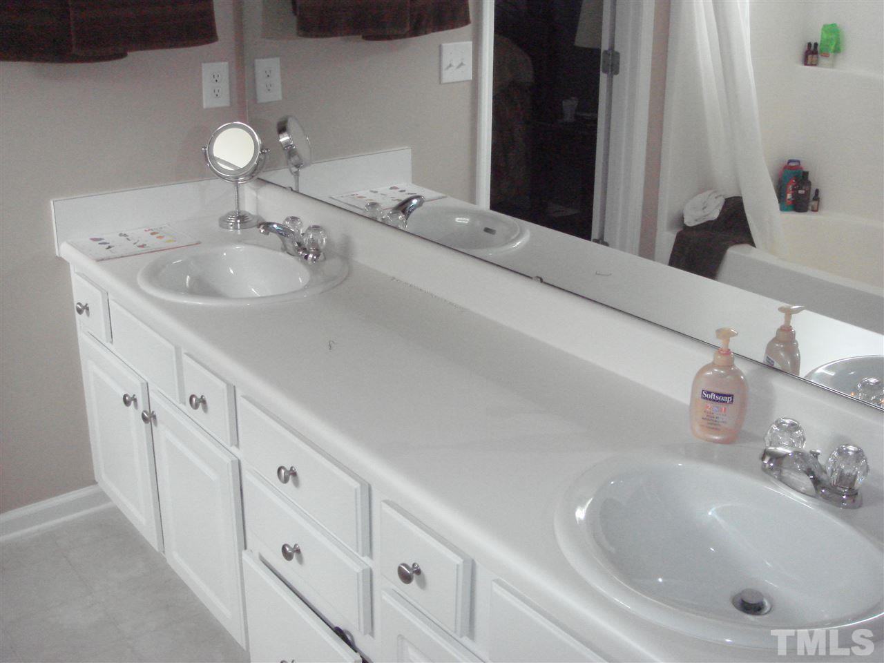 5009 Reservoir Rd - Photo 6 of 13